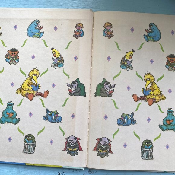 Vintage The Sesame Street Book Spring Cleaning - Picture 3 of 9